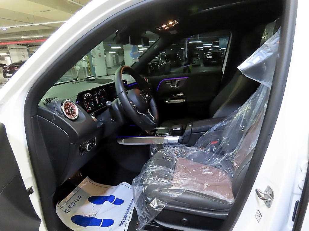벤츠 EQB EQB (X243) EQB 300 4MATIC 일렉트릭 아트 이미지 6
