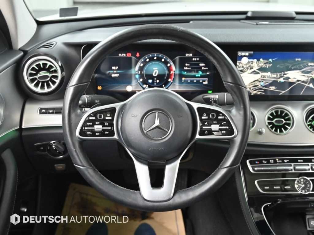 벤츠 E 클래스 E-클래스 W213 E300 AMG LINE 이미지 13