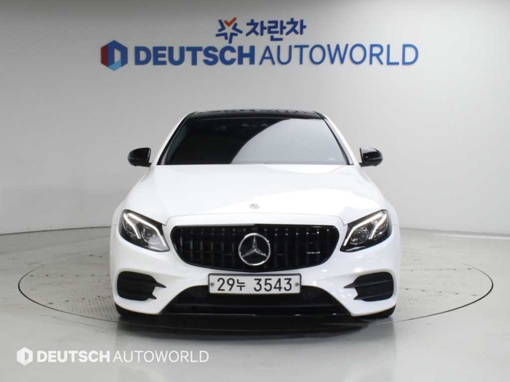벤츠 E 클래스 E-클래스 W213 E300 AMG LINE 이미지 3