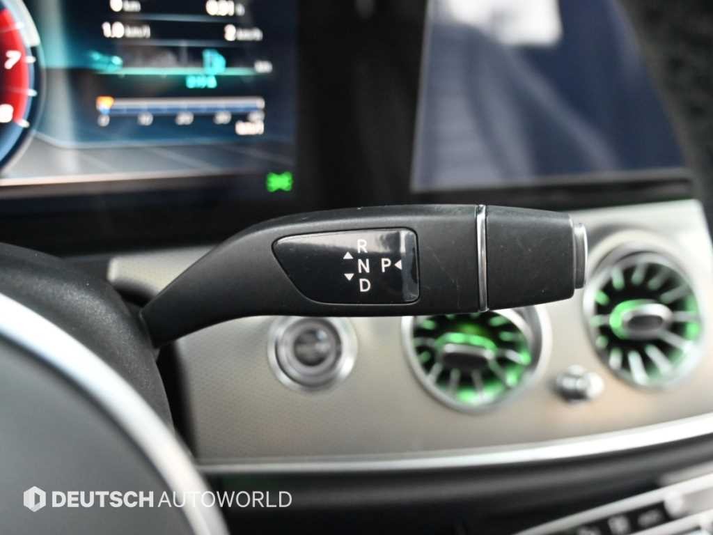 벤츠 E 클래스 E-클래스 W213 E300 AMG LINE 이미지 9