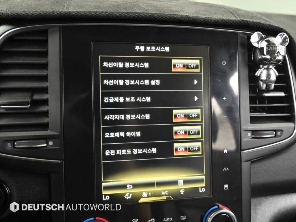 르노코리아(삼성) QM6 더뉴QM6 가솔린 2.0 GDe RE 2WD 이미지 17