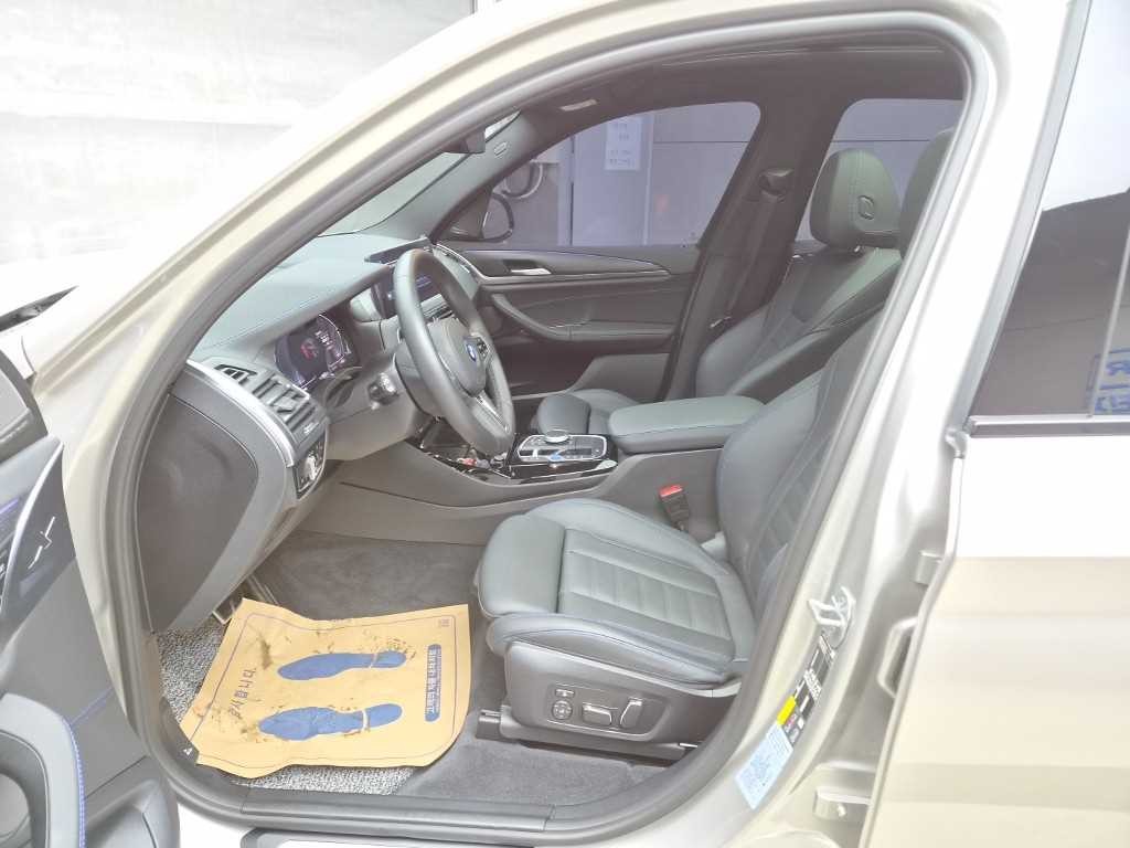 BMW iX3 iX3 (G08) M 스포츠 이미지 5