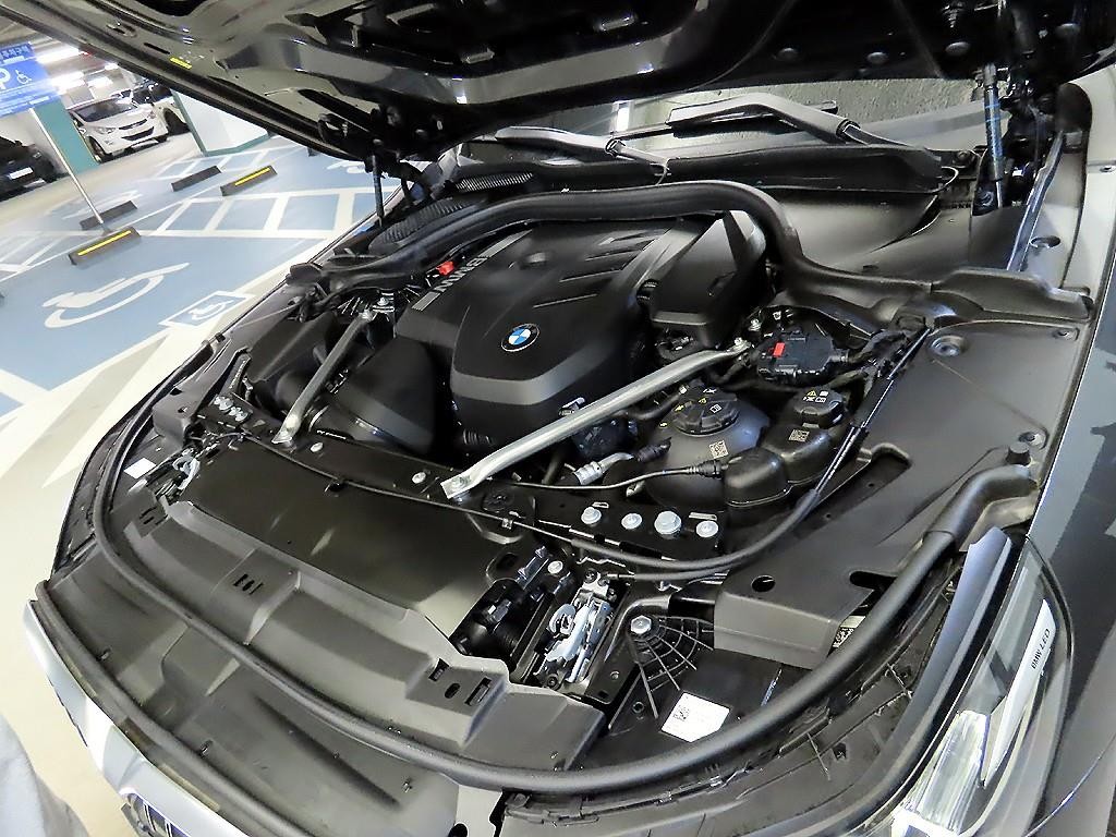 BMW 5시리즈 5시리즈 (G60) 520i M 스포츠 이미지 19