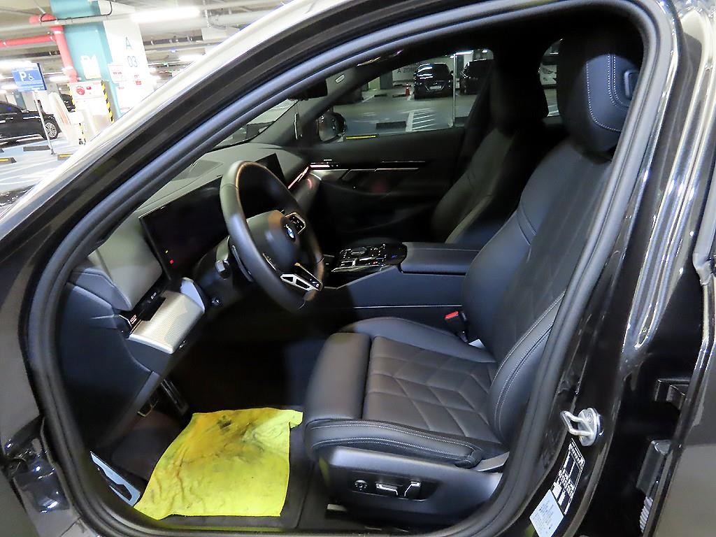 BMW 5시리즈 5시리즈 (G60) 520i M 스포츠 이미지 6
