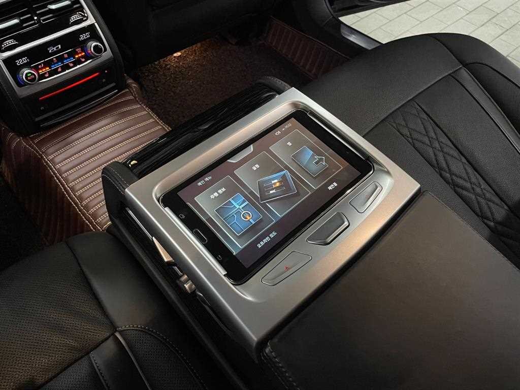 BMW 7시리즈 7시리즈 (G11) 740Ld xDrive M 스포츠 이미지 15