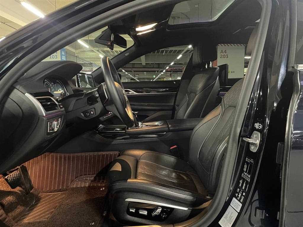 BMW 7시리즈 7시리즈 (G11) 740Ld xDrive M 스포츠 이미지 18