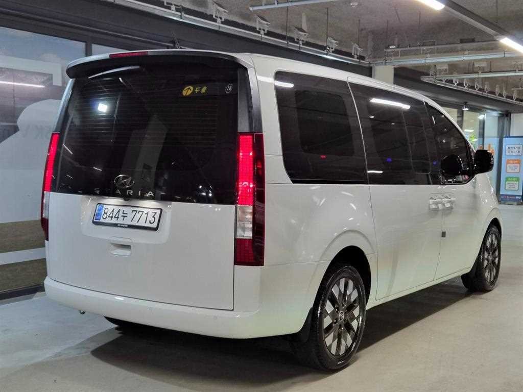현대 스타리아 2WD 디젤 카고 모던 5인승 이미지 4