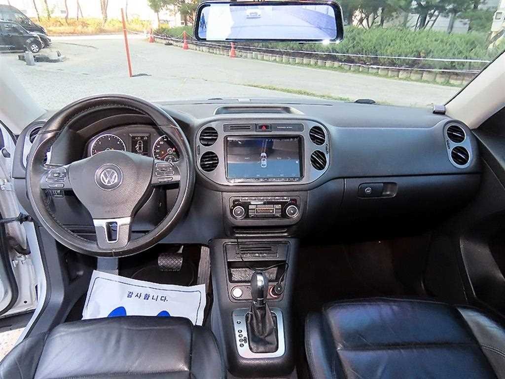 폭스바겐 티구안 뉴티구안 2.0 TDI 프리미엄 이미지 7