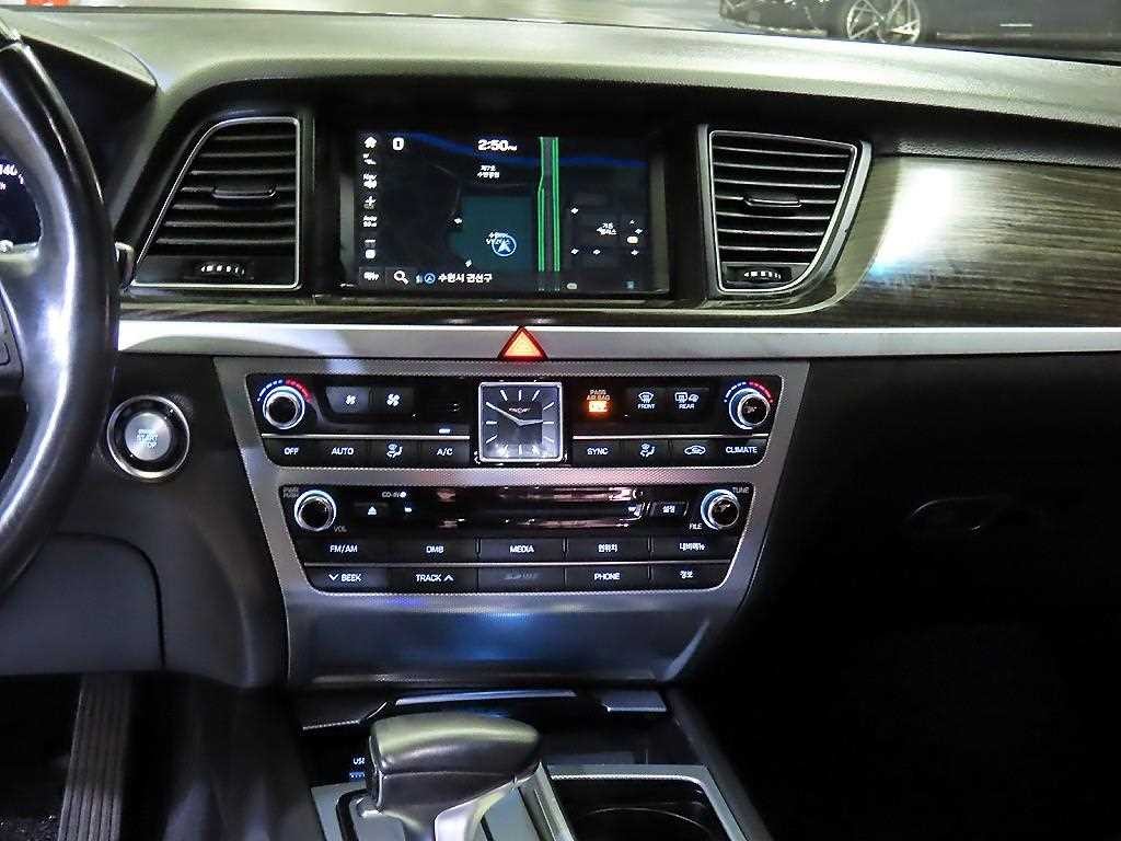 제네시스 G80 3.3 GDI AWD 럭셔리 이미지 11