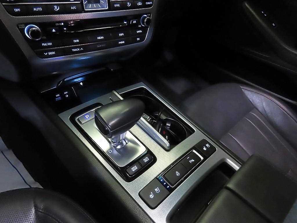 제네시스 G80 3.3 GDI AWD 럭셔리 이미지 12