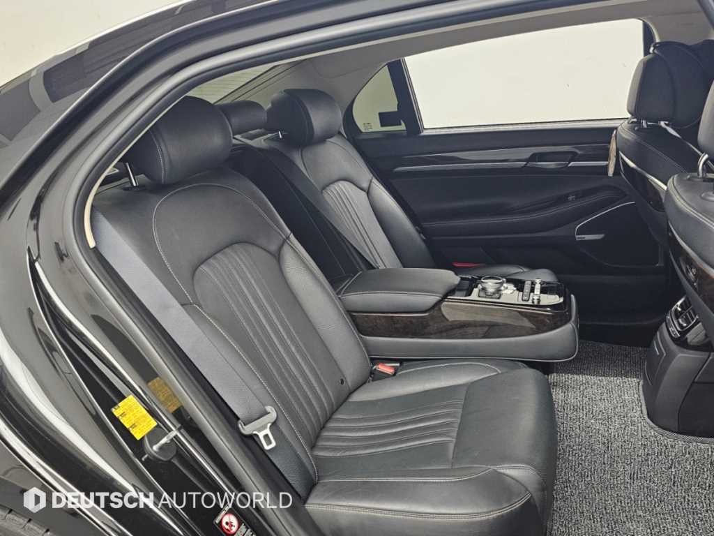 제네시스 G90 3.8 GDI AWD 프리미엄 럭셔리 이미지 12