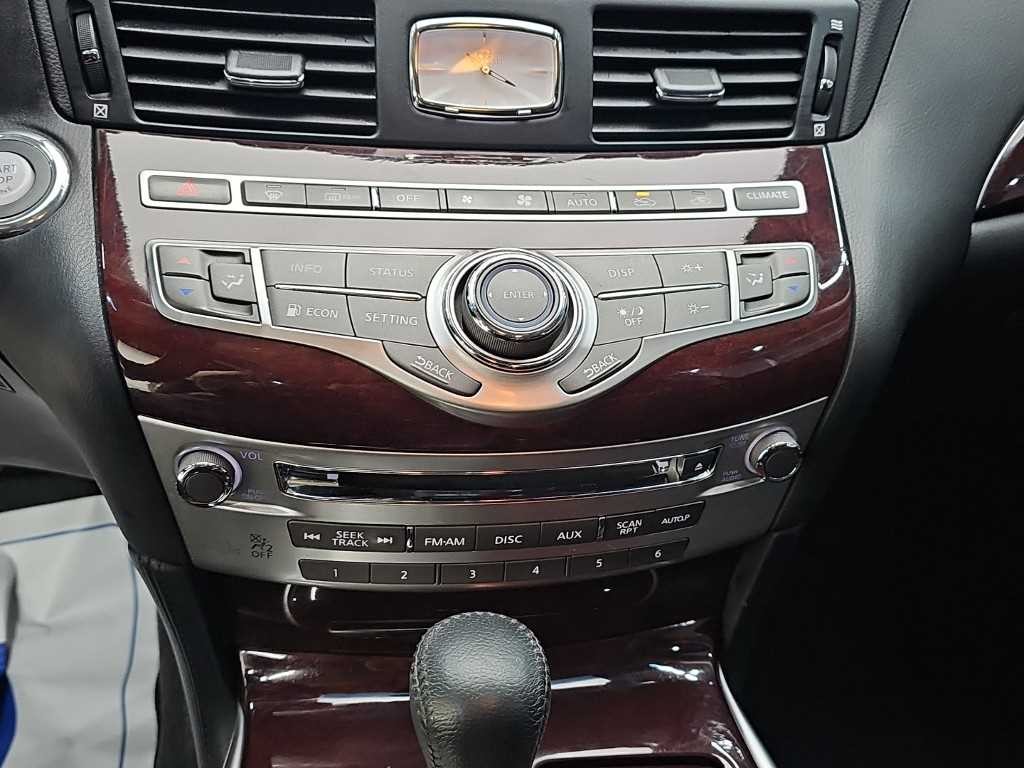 인피니티 Q Q70 3.7스타일 이미지 10