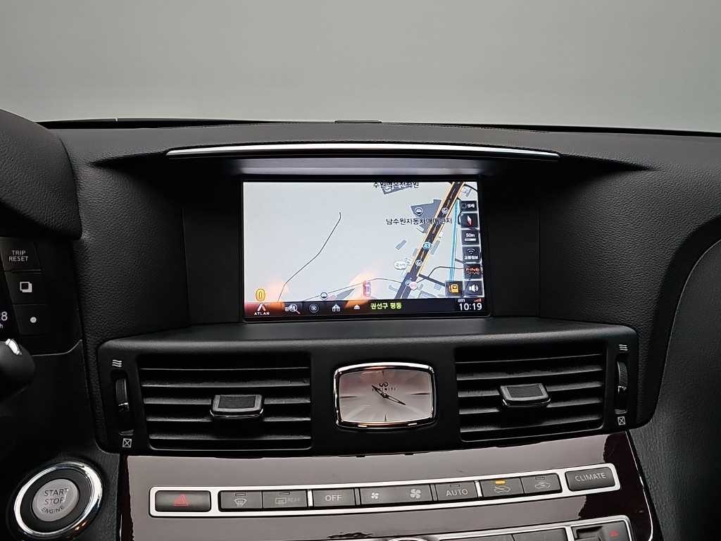 인피니티 Q Q70 3.7스타일 이미지 14