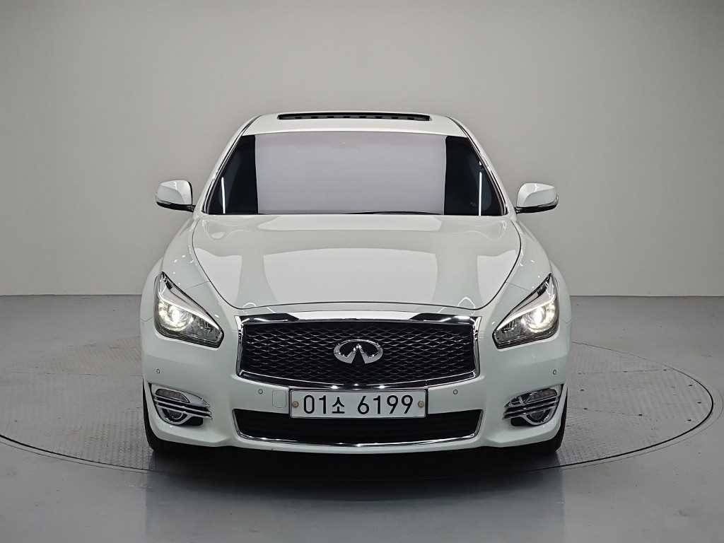 인피니티 Q Q70 3.7스타일 이미지 2