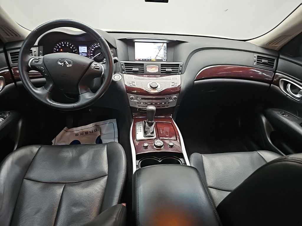 인피니티 Q Q70 3.7스타일 이미지 7
