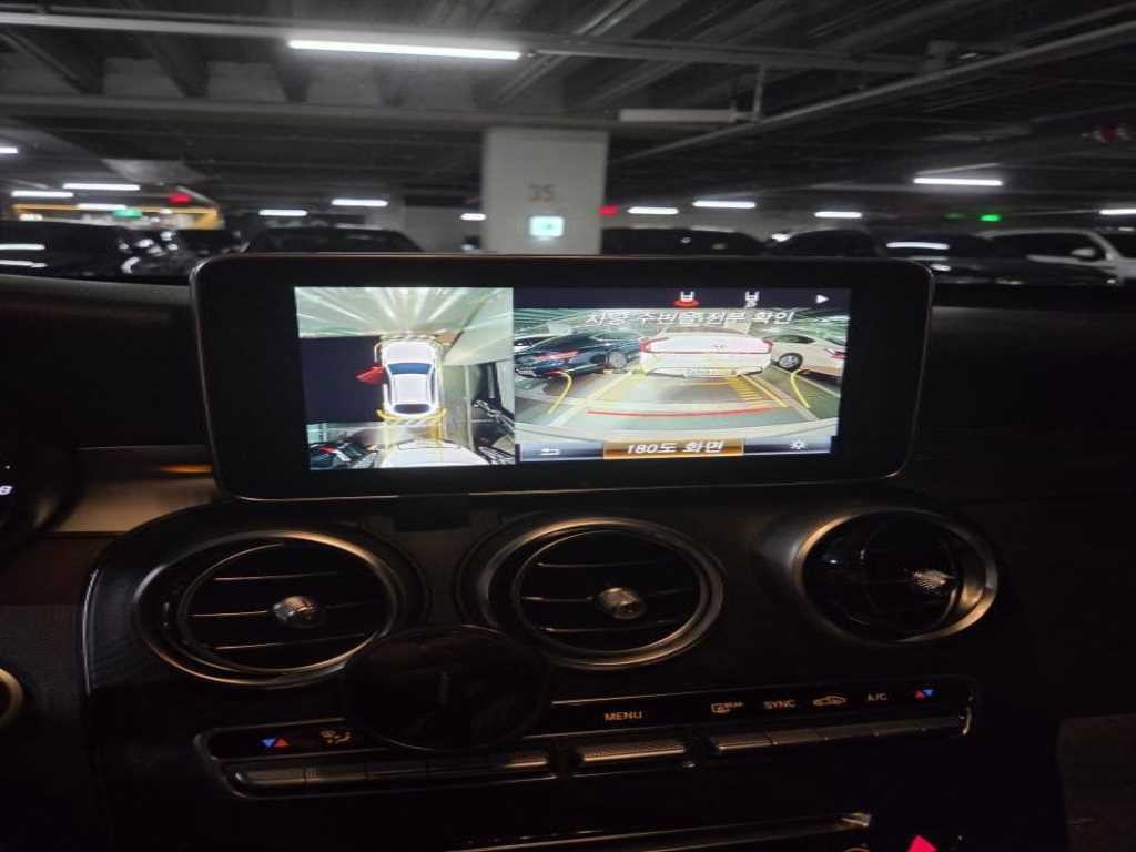 벤츠 GLC 클래스 GLC클래스 X253 GLC 300 4MATIC 쿠페 이미지 11