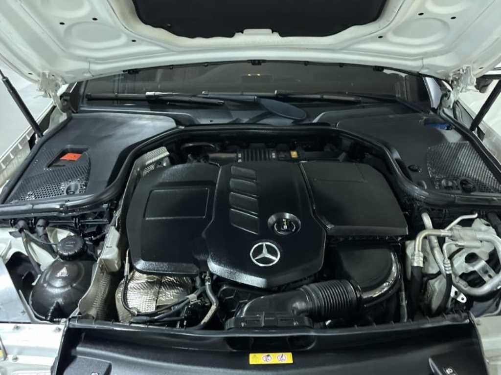 벤츠 E 클래스 E-클래스 W213 E220d 쿠페 이미지 19