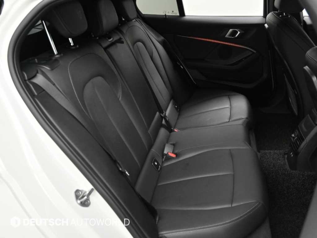 BMW 1시리즈 1시리즈 (F40) 120i M 스포츠 이미지 13