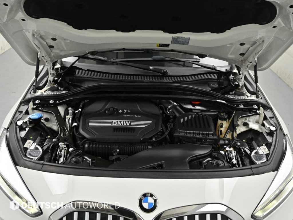 BMW 1시리즈 1시리즈 (F40) 120i M 스포츠 이미지 7