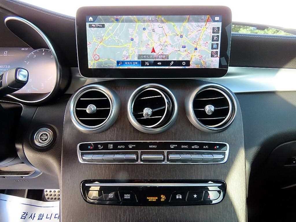 벤츠 GLC 클래스 GLC클래스 X253 GLC 300 4MATIC 이미지 13
