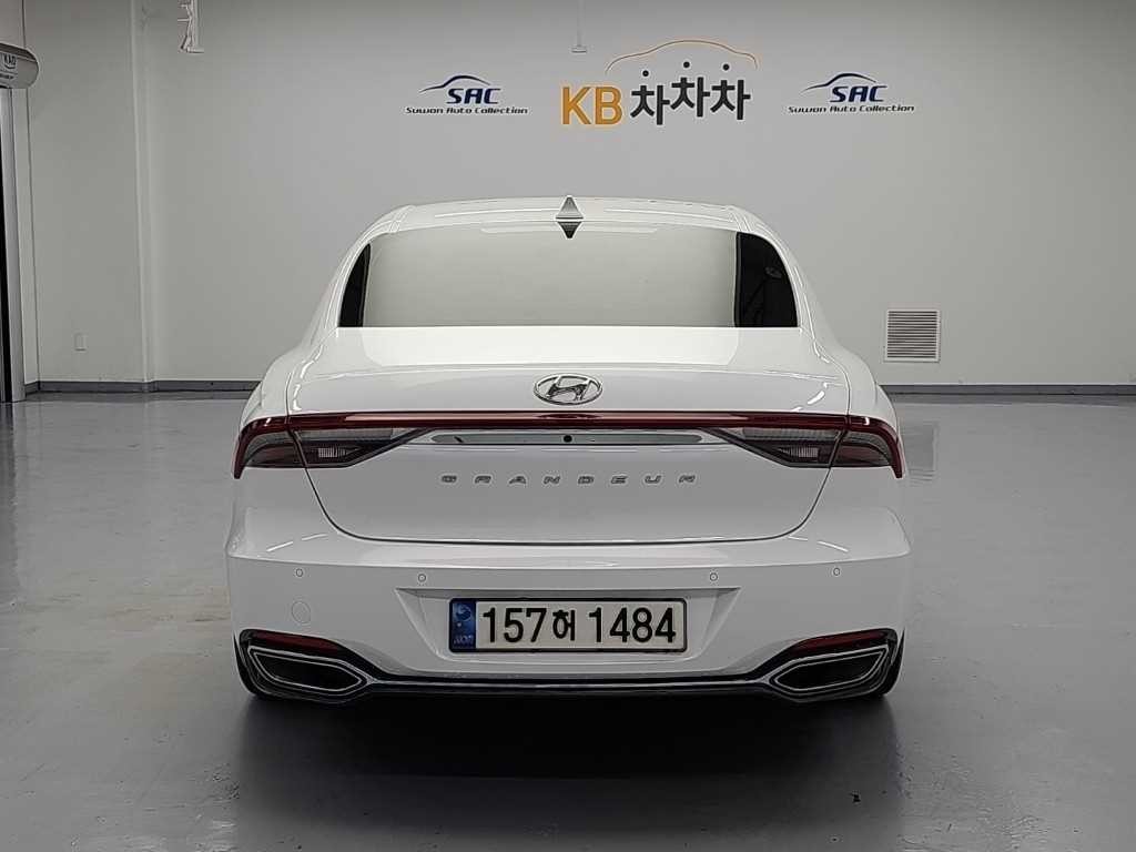 현대 그랜저 더 뉴 그랜저 IG 하이브리드 르블랑 이미지 3
