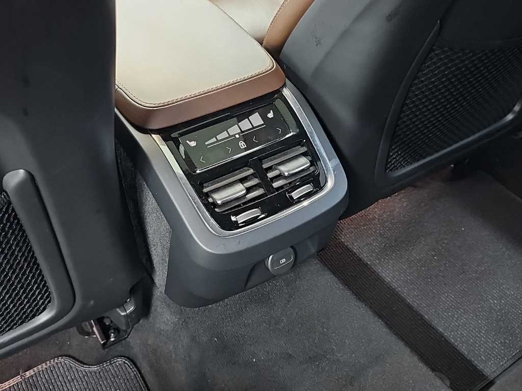 볼보 V90 V90 크로스컨트리 B5 AWD 이미지 13