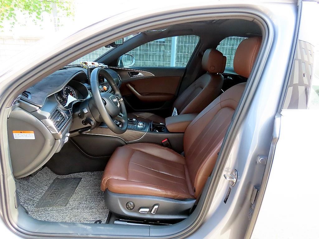 아우디 A6 뉴A6 40 TFSI 프리미엄 이미지 5
