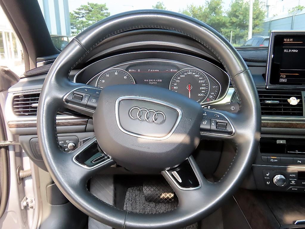 아우디 A6 뉴A6 40 TFSI 프리미엄 이미지 8