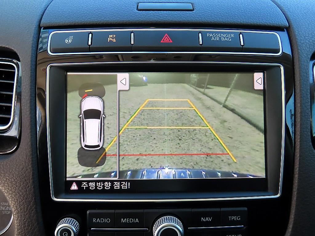 폭스바겐 투아렉 뉴 투아렉 V6 3.0 TDI 블루모션 이미지 14
