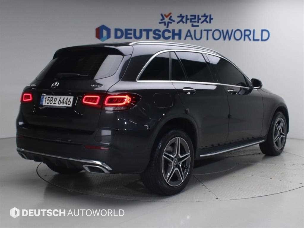 벤츠 GLC 클래스 GLC클래스 X253 GLC 300 e 4MATIC 이미지 2