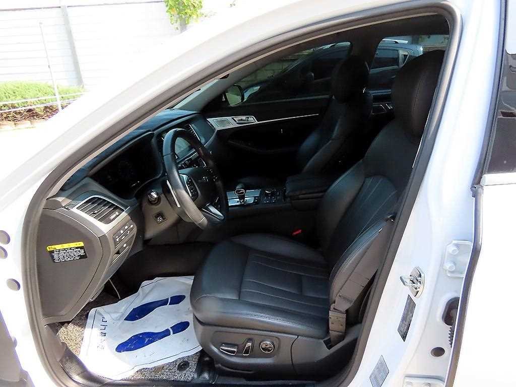 제네시스 G80 3.3 GDI AWD 프리미엄 럭셔리 이미지 5