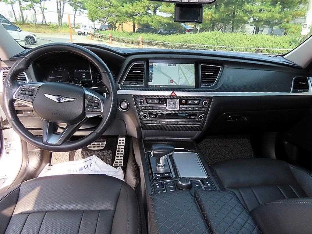 제네시스 G80 3.3 GDI AWD 프리미엄 럭셔리 이미지 7