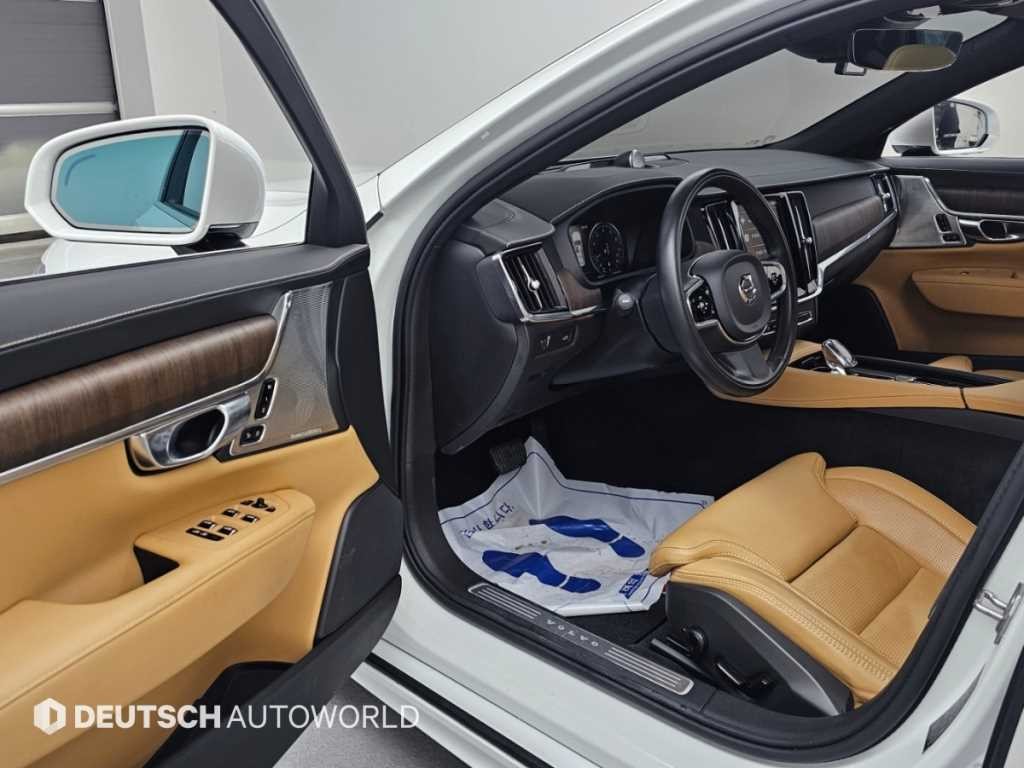 볼보 S90 B6 AWD 인스크립션 이미지 11