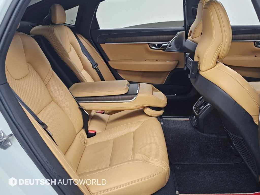 볼보 S90 B6 AWD 인스크립션 이미지 12