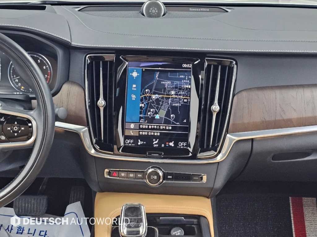 볼보 S90 B6 AWD 인스크립션 이미지 14