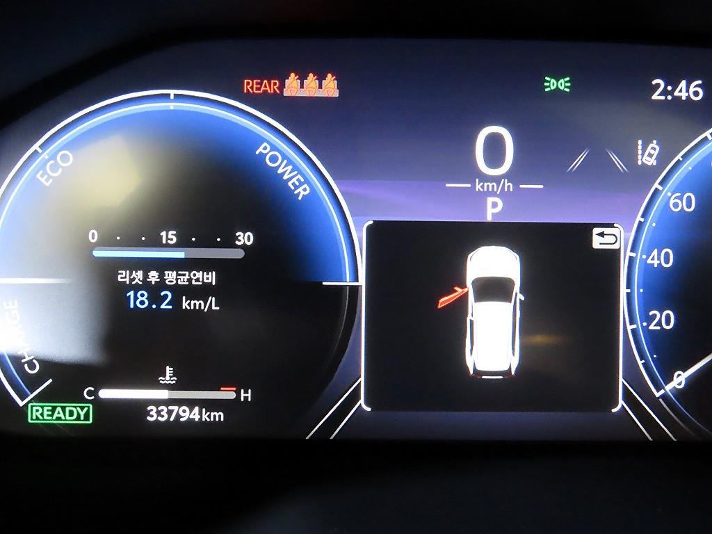 토요타 라브4 RAV4(5세대) 2.5 2WD 하이브리드 XLE 이미지 9
