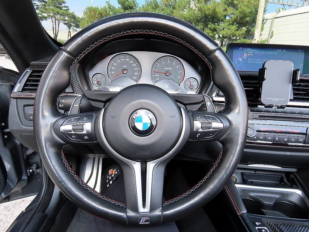 BMW 4시리즈 M4 (F82) 컨버터블 이미지 13