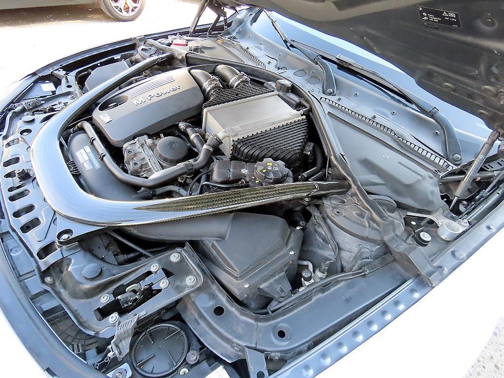 BMW 4시리즈 M4 (F82) 컨버터블 이미지 19