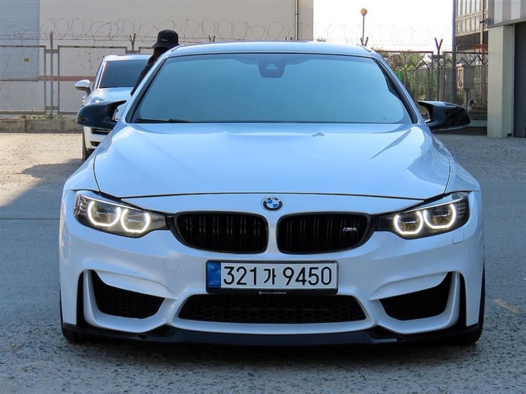 BMW 4시리즈 M4 (F82) 컨버터블 이미지 5