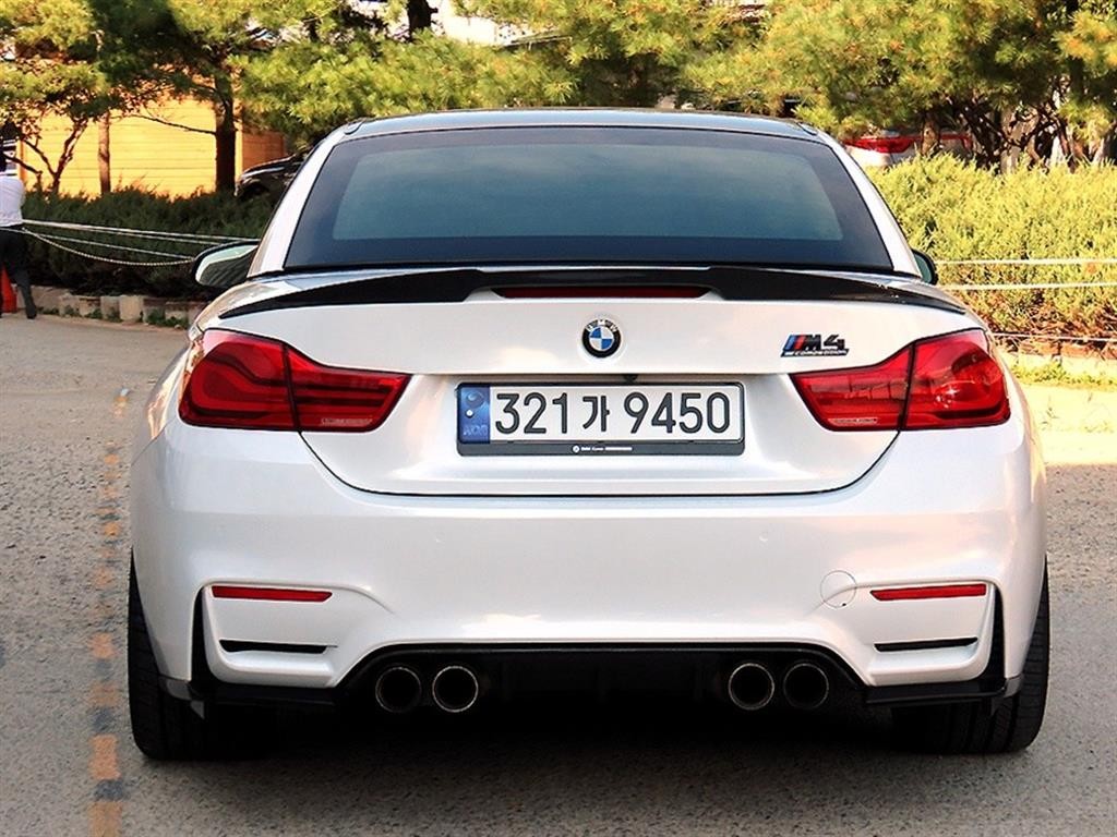 BMW 4시리즈 M4 (F82) 컨버터블 이미지 8