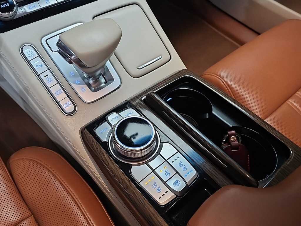 제네시스 G90 3.8 GDI AWD 프리미엄 럭셔리 이미지 9