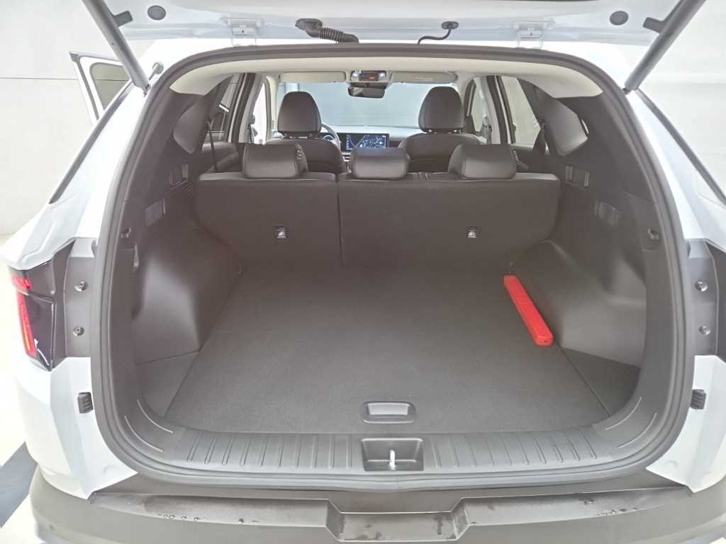 현대 투싼 더 뉴 투싼 하이브리드 (NX4) HEV 1.6 2WD 인스퍼레이션 이미지 15