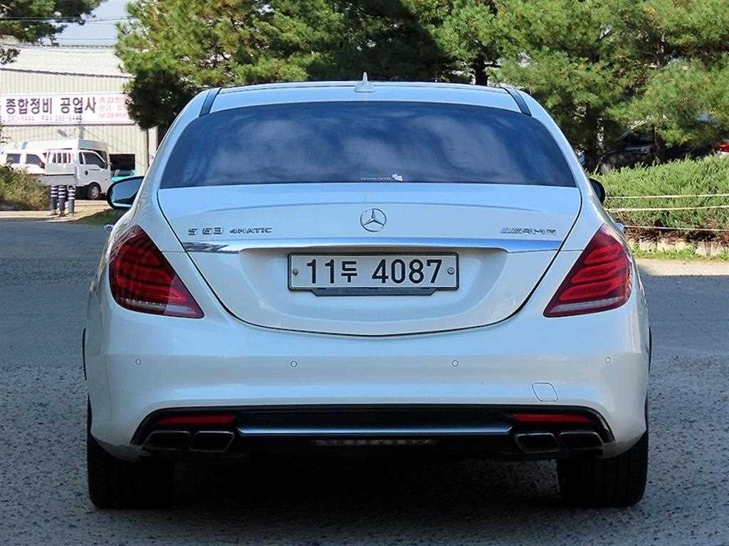 벤츠 S 클래스 S클래스-W222 S 63 AMG 4MATIC 이미지 4