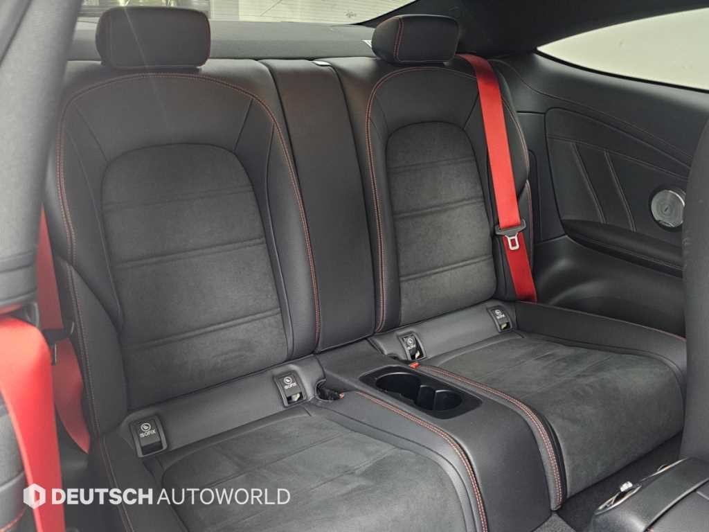벤츠 C 클래스 C클래스 W205 C43 AMG 4MATIC 쿠페 이미지 12