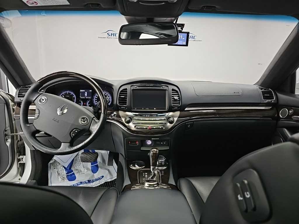 KG모빌리티(쌍용) 체어맨 뉴체어맨W 가솔린 4WD CW700 4TRONIC 프레스티지 이미지 7
