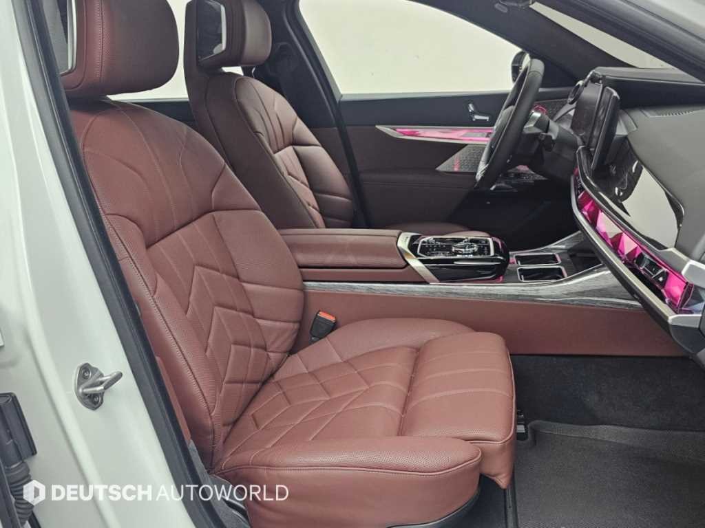 BMW i7 BMW i7 xDrive 60 M 스포츠 이그제큐티브 팩 이미지 10
