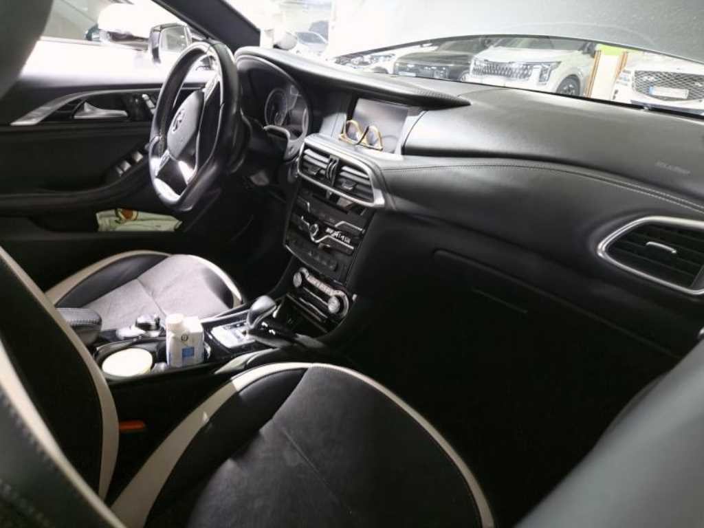 인피니티 Q Q30 2.0 프리미엄 이미지 7
