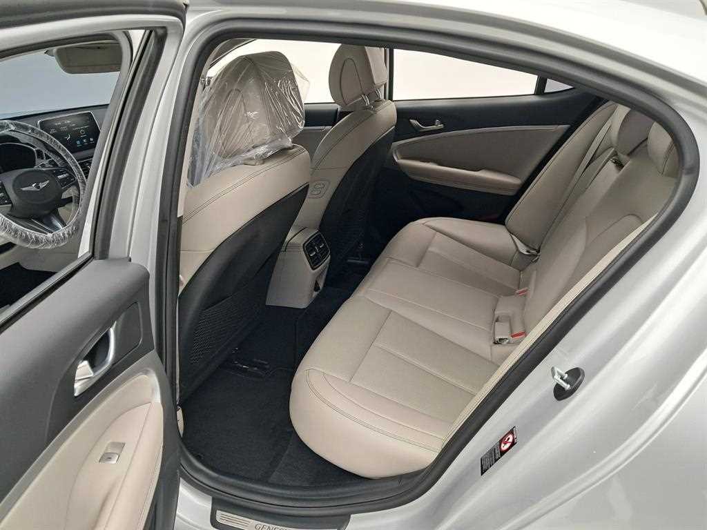 제네시스 G70 2.0T 어드밴스드 이미지 12