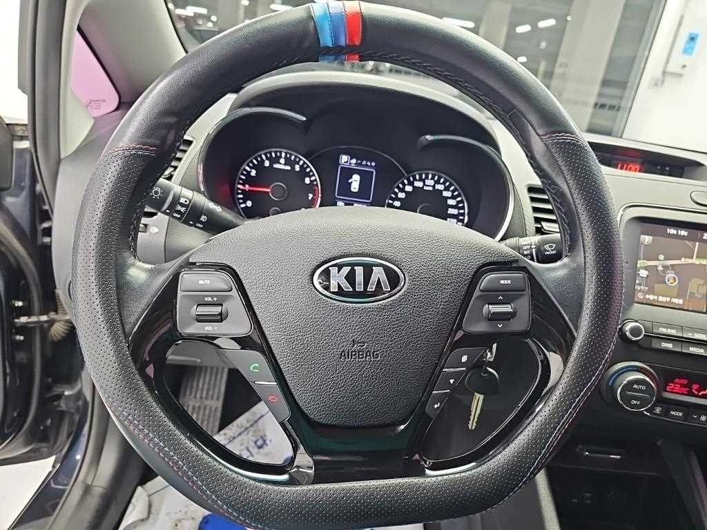 기아 K3 더뉴 K3 1.6 GDI 트렌디 이미지 9