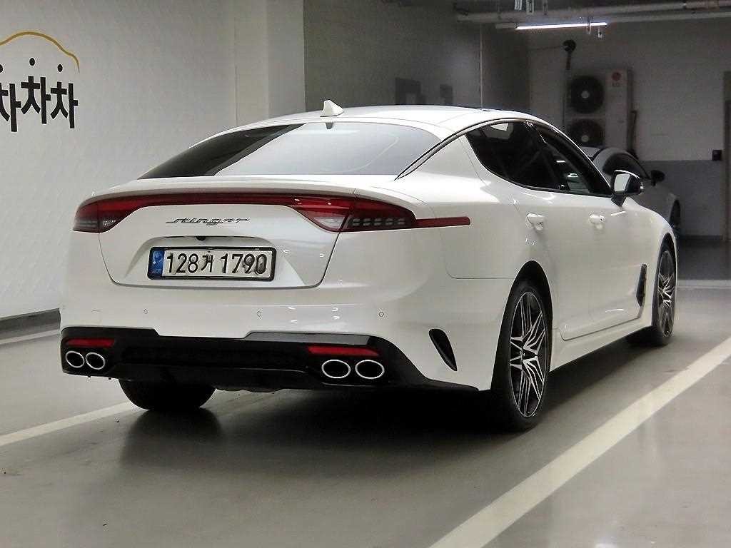 기아 스팅어 스팅어 마이스터 2WD 2.5 마스터즈 이미지 4